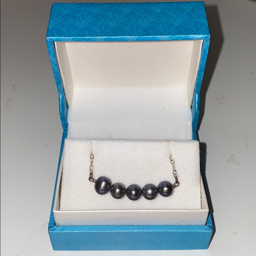 Freshwater pearl necklace